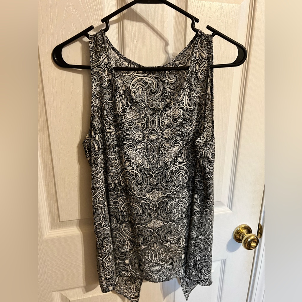 Fun Split Back Tank Top